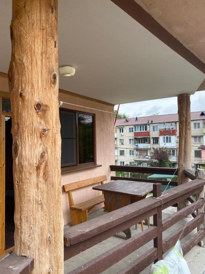 Sun Hotel Guest House Pizunda Esterno foto